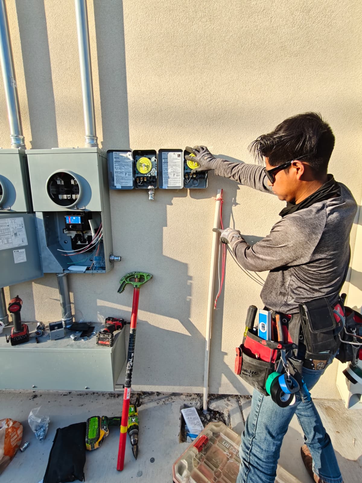 ROSENPER electrical installation work